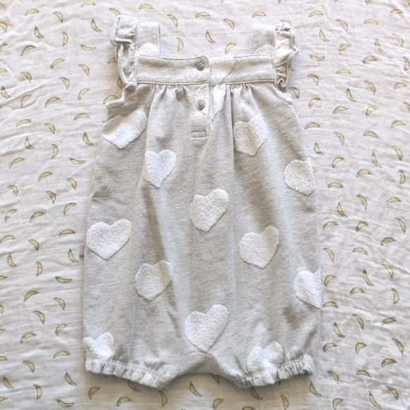 Baby Gap toddler romper one piece - Picture 2 of 3